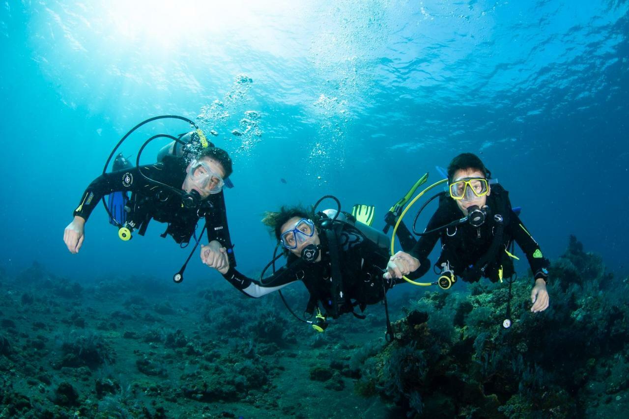 Bali Dive Resort Amed Eksteriør bilde